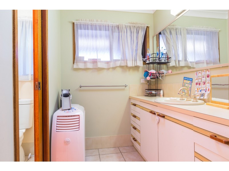 6 Timber Way, Surf Beach NSW 2536