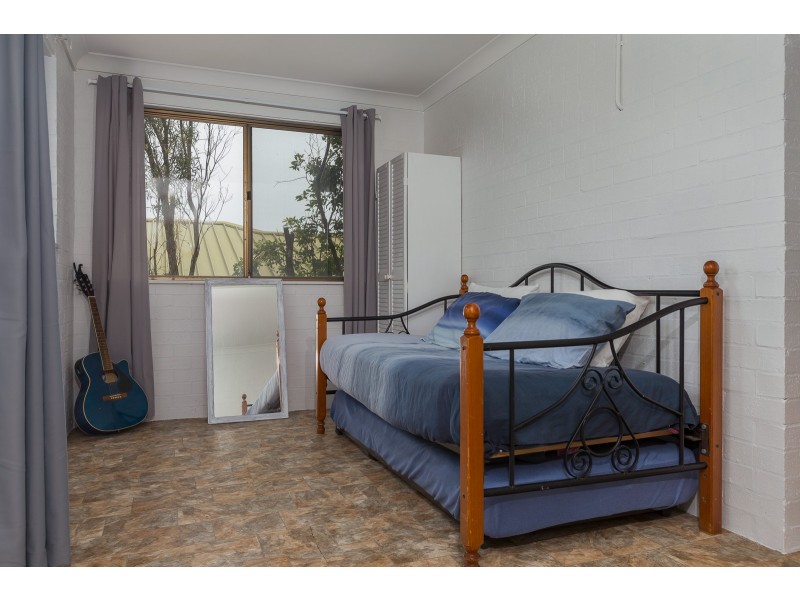 10 Waroo Crescent, Malua Bay NSW 2536