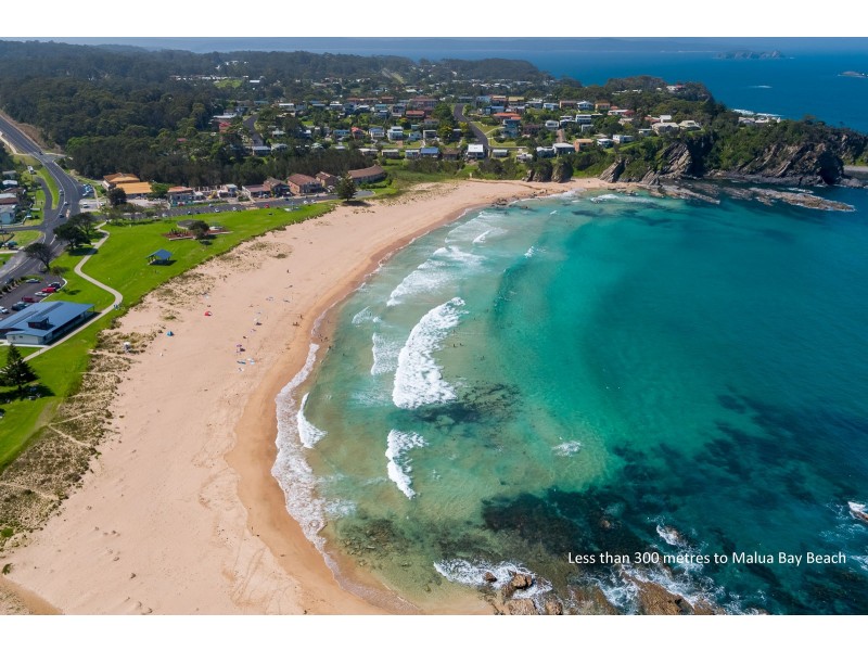 10 Waroo Crescent, Malua Bay NSW 2536