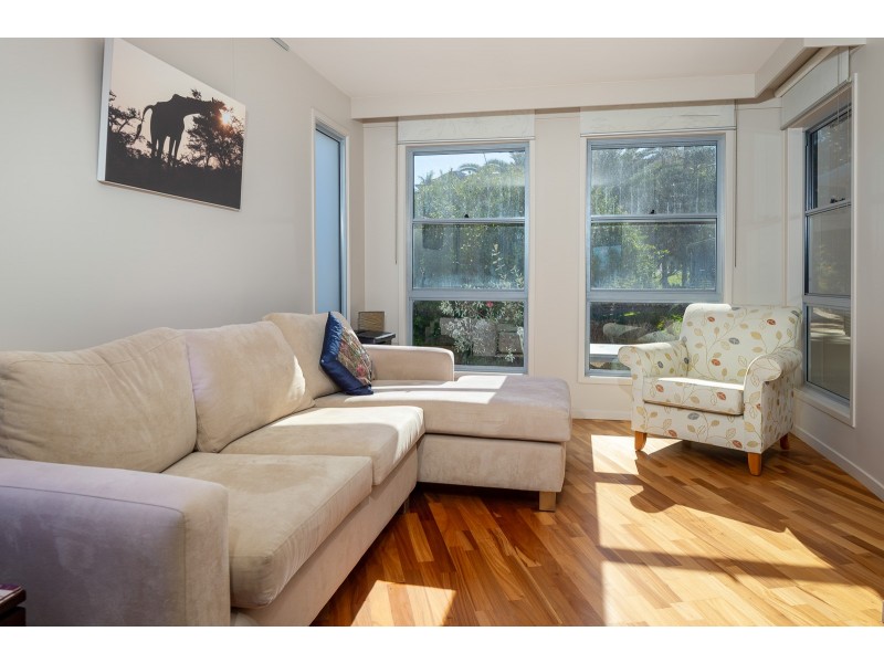 41 Tallawang Avenue, Malua Bay NSW 2536