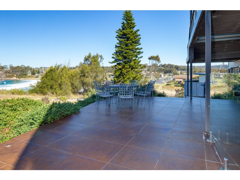 41 Tallawang Avenue, Malua Bay NSW 2536