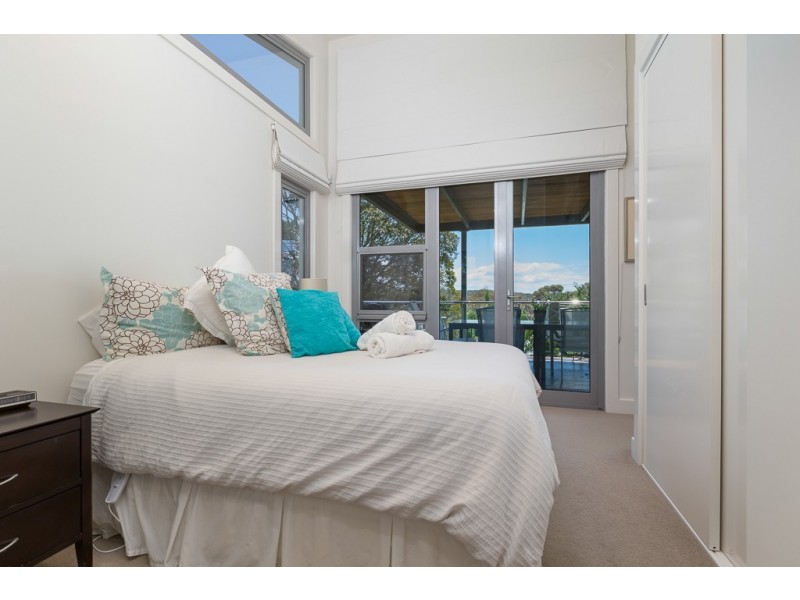 17 Waroo Crescent, Malua Bay NSW 2536