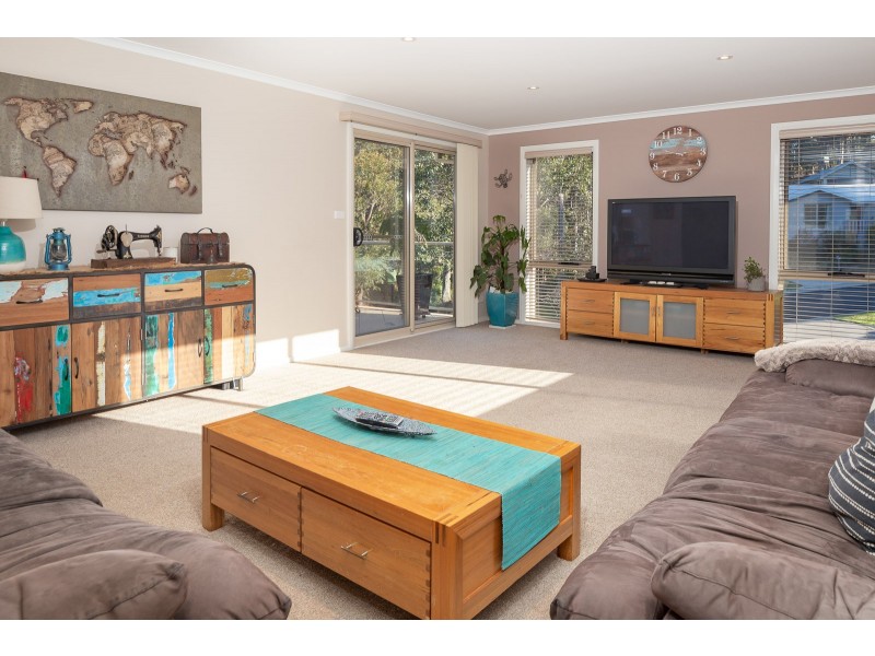 21 Merriwee Avenue, Malua Bay NSW 2536