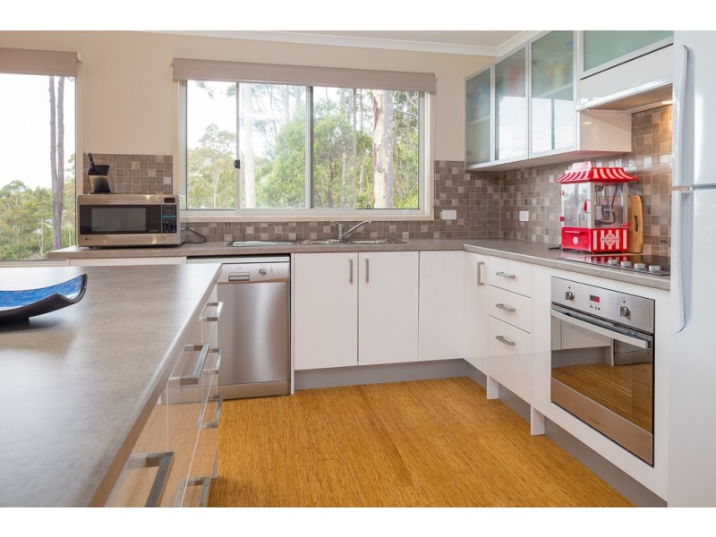 7 Minty Court, Malua Bay NSW 2536