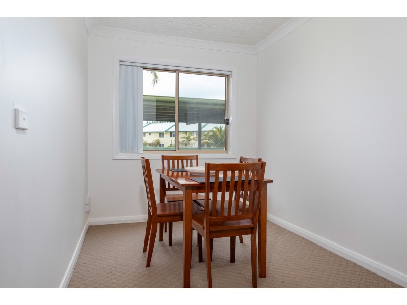 4/2162 George Bass Drive, Tomakin NSW 2537