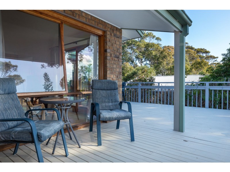 15 Endeavour Avenue, Lilli Pilli NSW 2536