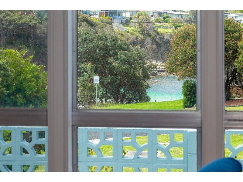 55 Yugura Street, Malua Bay NSW 2536