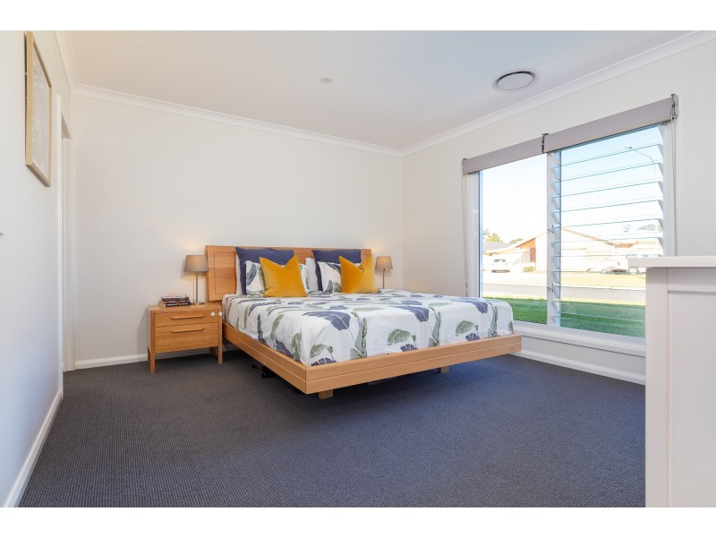 27 Woolabar Drive, Broulee NSW 2537
