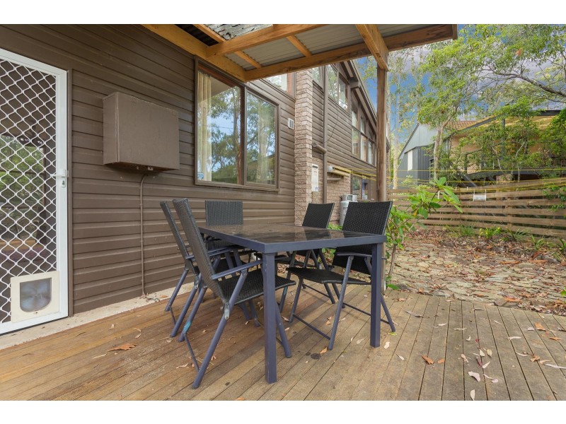 1 Pacific Street, Mossy Point NSW 2537