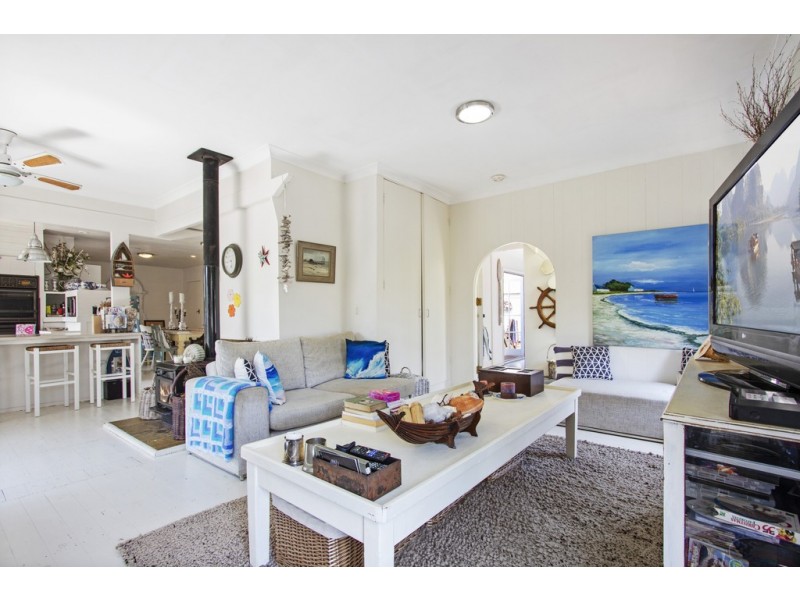 46 Tasman Street, Surf Beach NSW 2536
