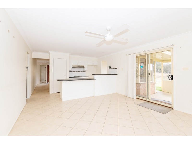 27 Maluka Avenue, Moruya NSW 2537