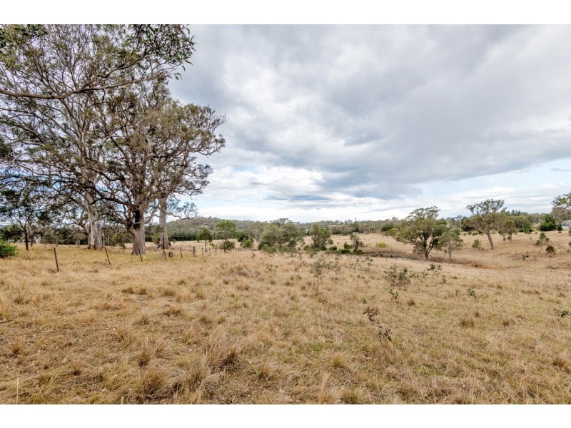 27 Maluka Avenue, Moruya NSW 2537