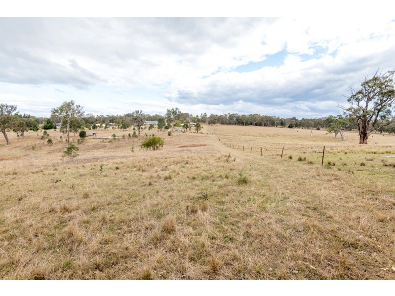 27 Maluka Avenue, Moruya NSW 2537