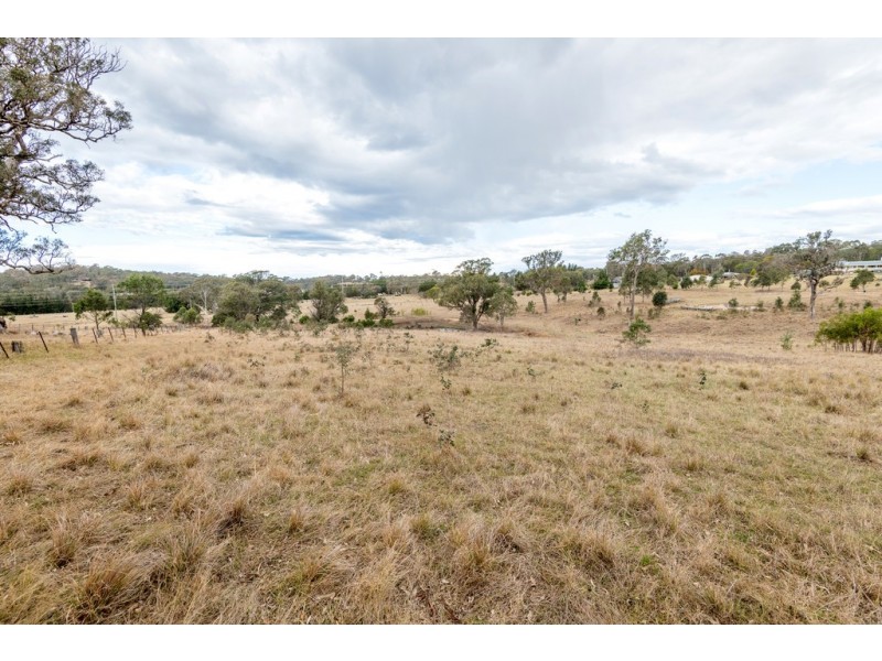 27 Maluka Avenue, Moruya NSW 2537