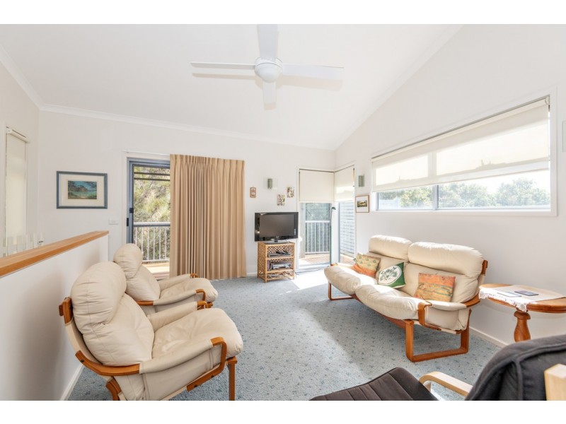 9 Boondi Street, Malua Bay NSW 2536