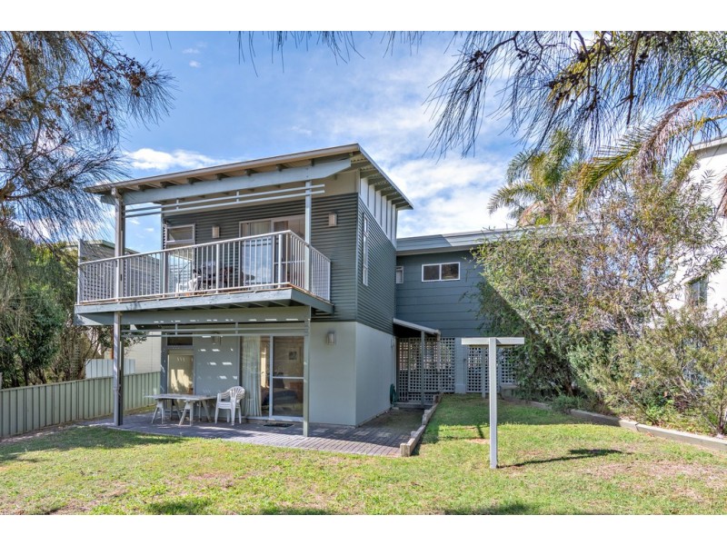 9 Boondi Street, Malua Bay NSW 2536