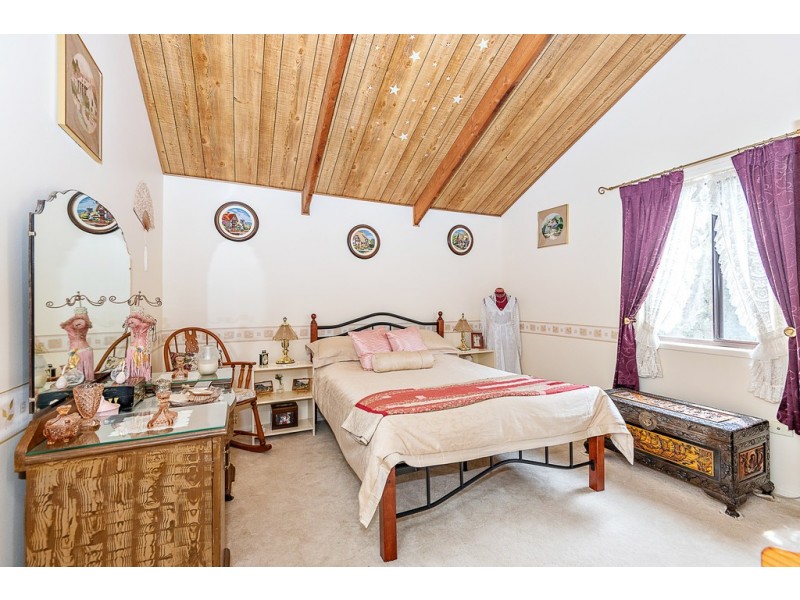 21 Waincourt Road, Bodalla NSW 2545