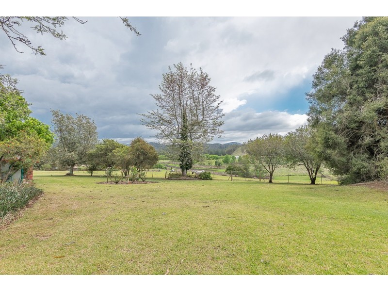 21 Waincourt Road, Bodalla NSW 2545