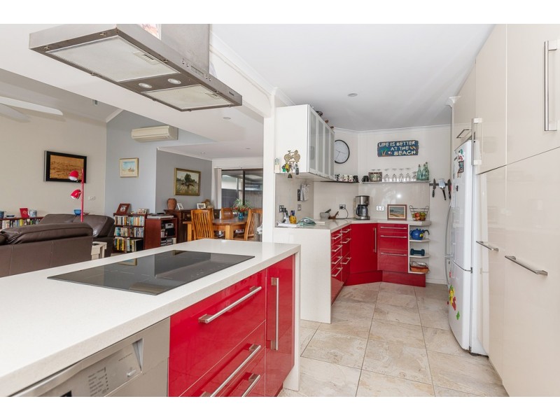 76 Iluka Avenue, Malua Bay NSW 2536