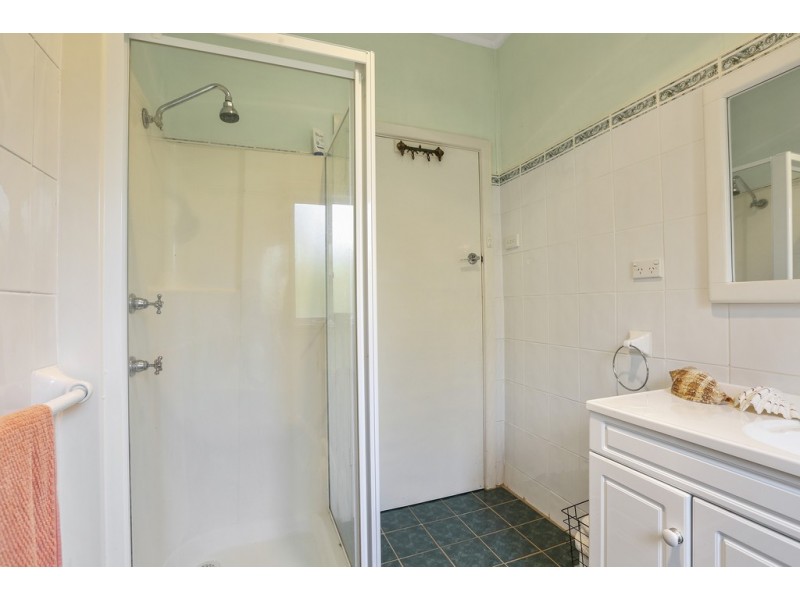 16 Campbell Street, Moruya NSW 2537