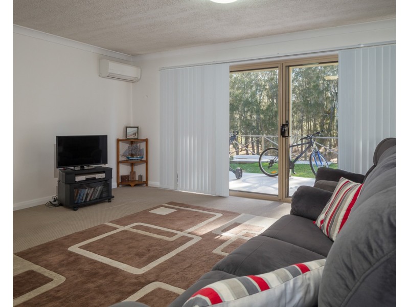 3/2152 George Bass Drive, Tomakin NSW 2537