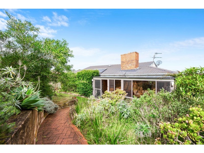 27 Elizabeth Street, Moruya Heads NSW 2537