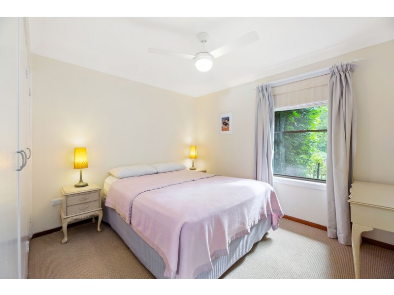 27 Elizabeth Street, Moruya Heads NSW 2537