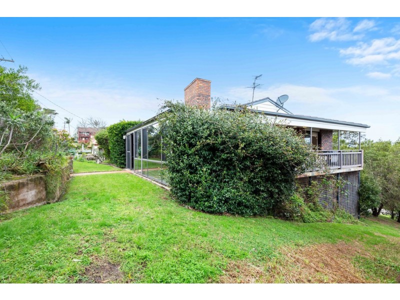 27 Elizabeth Street, Moruya Heads NSW 2537