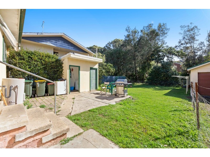 42 Yugura Street, Malua Bay NSW 2536