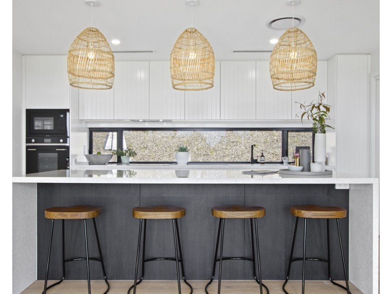 1 Clearwater Terrace, Mossy Point NSW 2537