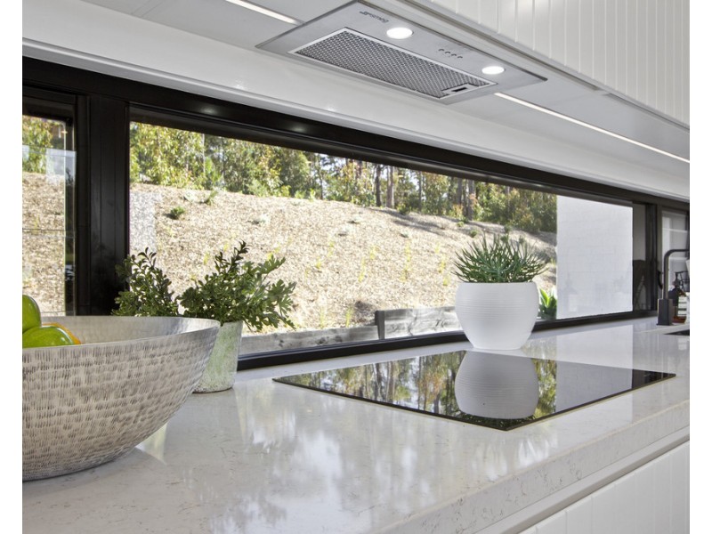 1 Clearwater Terrace, Mossy Point NSW 2537