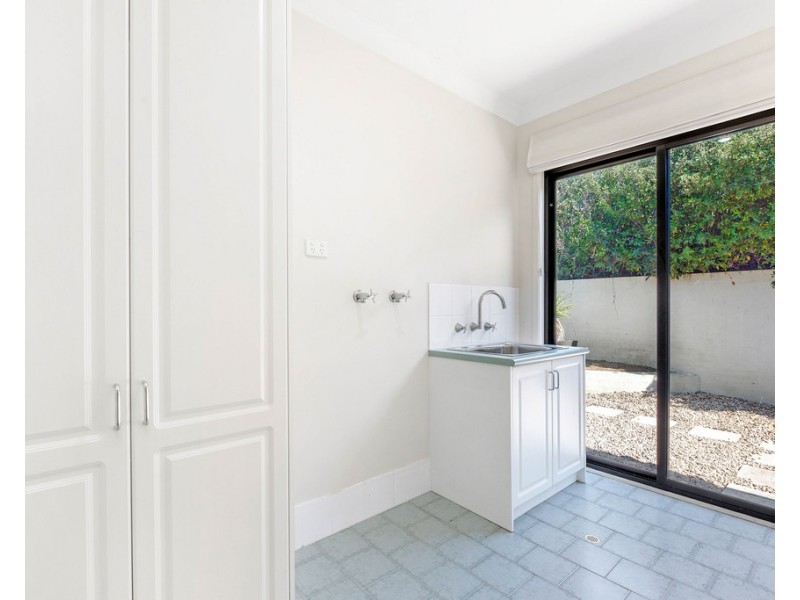 2 Peninsula Drive, North Batemans Bay NSW 2536
