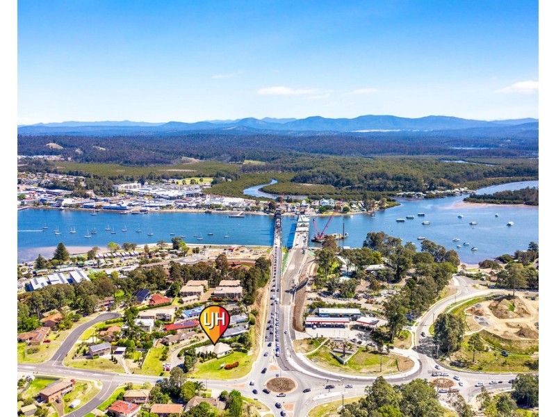 2 Peninsula Drive, North Batemans Bay NSW 2536