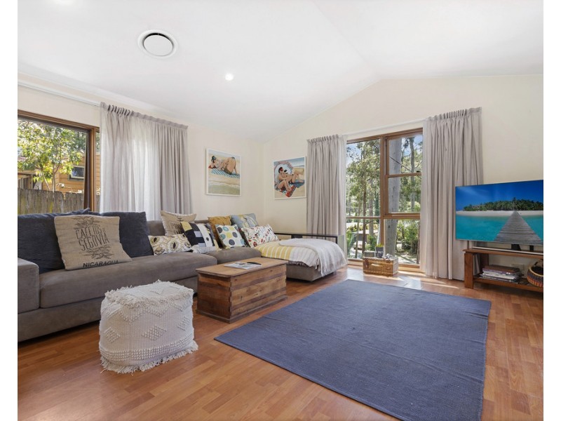 20 Connells Close, Mossy Point NSW 2537