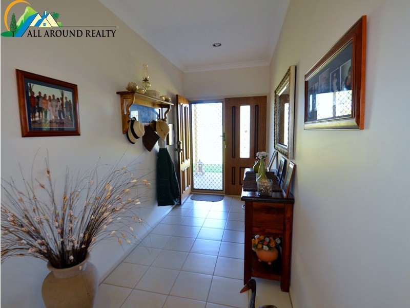 293 Nukku North Road, Blackbutt QLD 4306