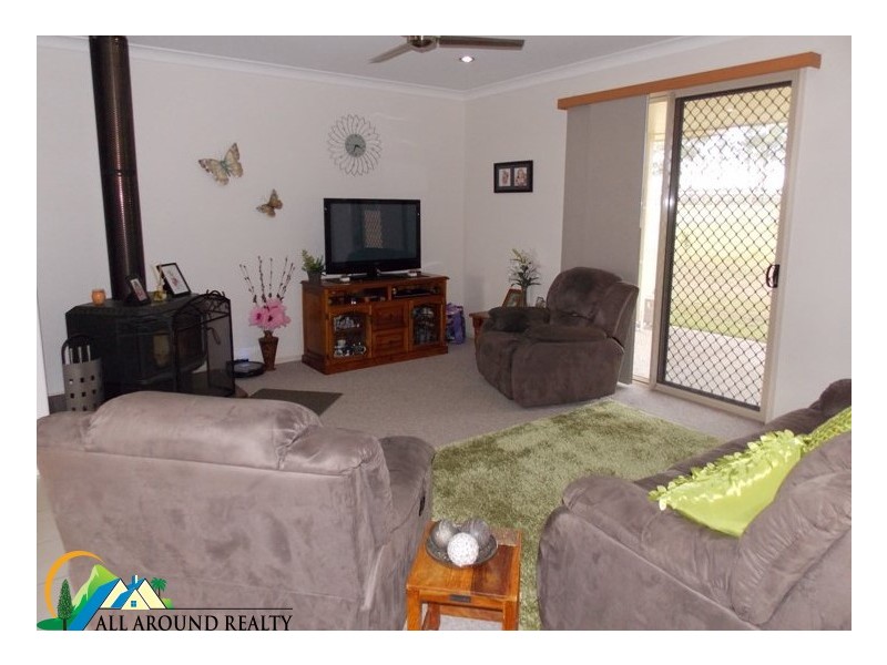 293 Nukku North Road, Blackbutt QLD 4306