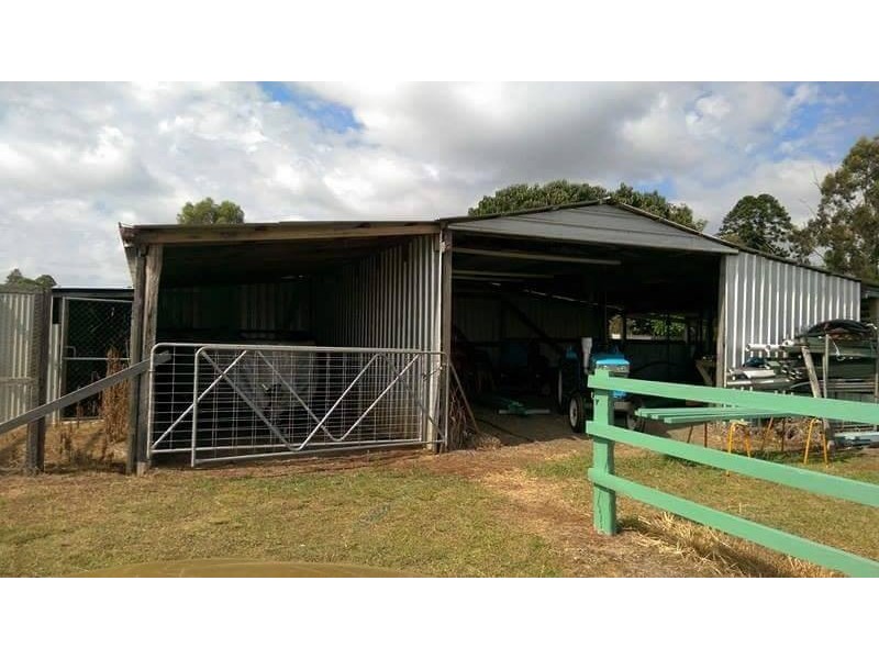 72 Hardgrave Road, Benarkin QLD 4306