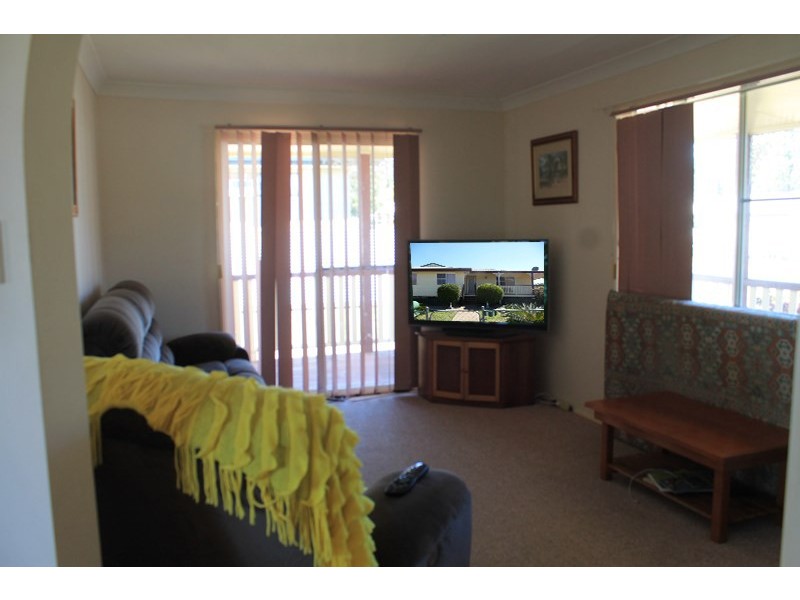 6 Fern Street, Blackbutt QLD 4306