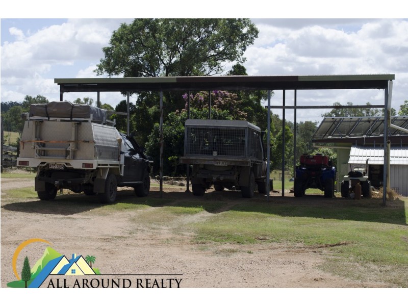 54 Gibsons Road, Yarraman QLD 4614