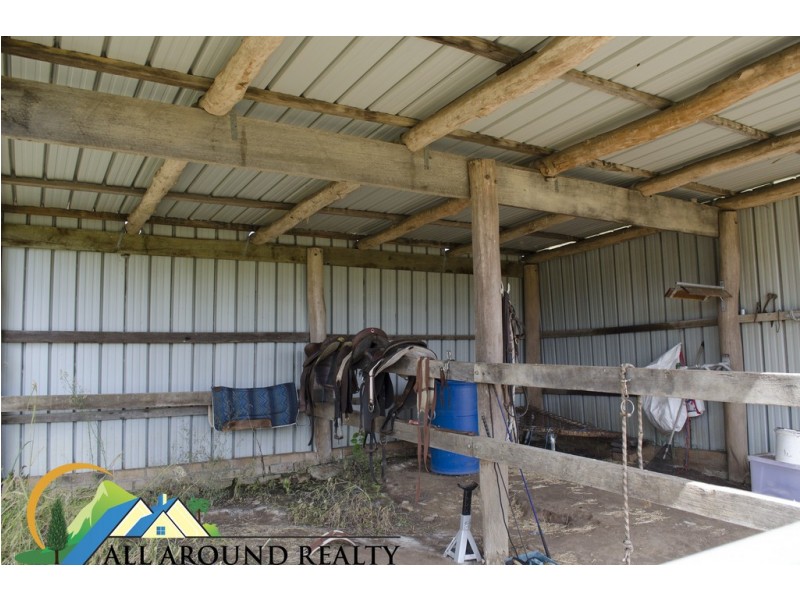 54 Gibsons Road, Yarraman QLD 4614