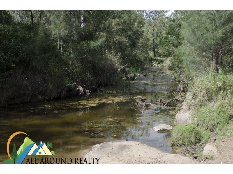 54 Gibsons Road, Yarraman QLD 4614