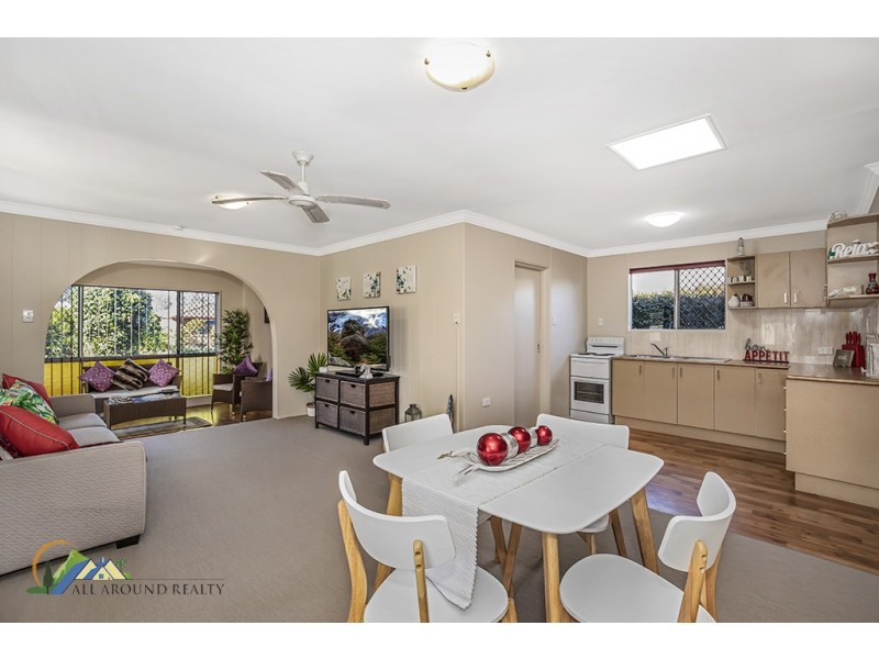10 Cormorant Street, Bongaree QLD 4507