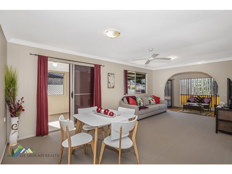 10 Cormorant Street, Bongaree QLD 4507