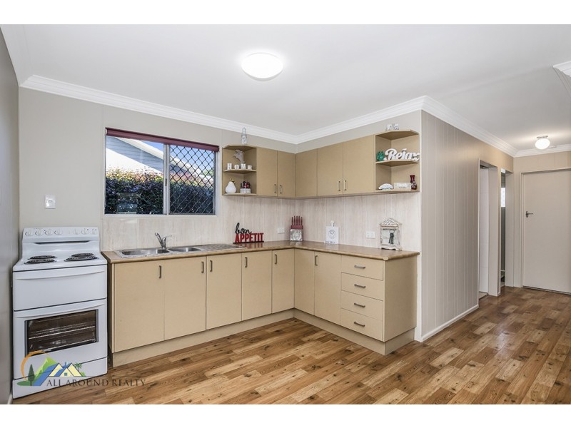 10 Cormorant Street, Bongaree QLD 4507