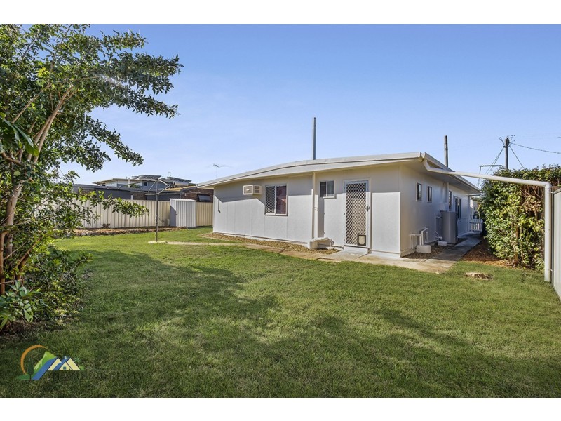 10 Cormorant Street, Bongaree QLD 4507