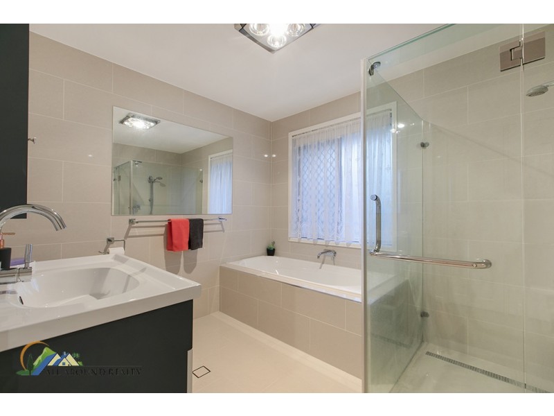 64 Lesley Avenue, Caboolture QLD 4510