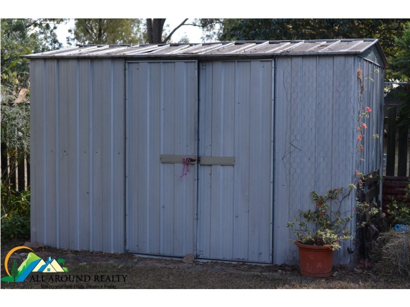 17 Ivory Creek Road, Toogoolawah QLD 4313