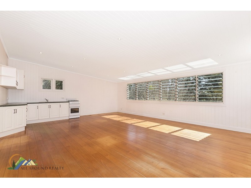 26 Old Dayboro Road, Petrie QLD 4502