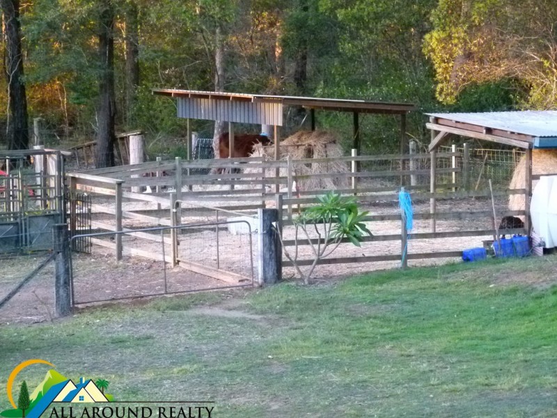 56 Gibson Road, Benarkin North QLD 4306