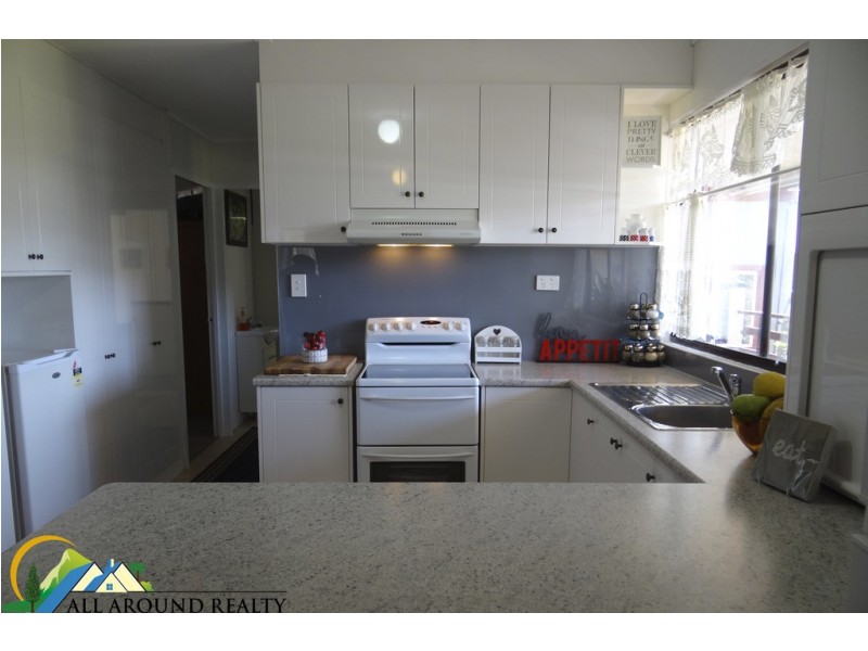 8502 Brisbane Valley Highway, Harlin QLD 4306
